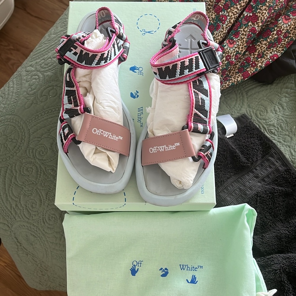 Off-White Trek Sandal Pink and Black Sandals - Size 9 - Picture 4 of 9